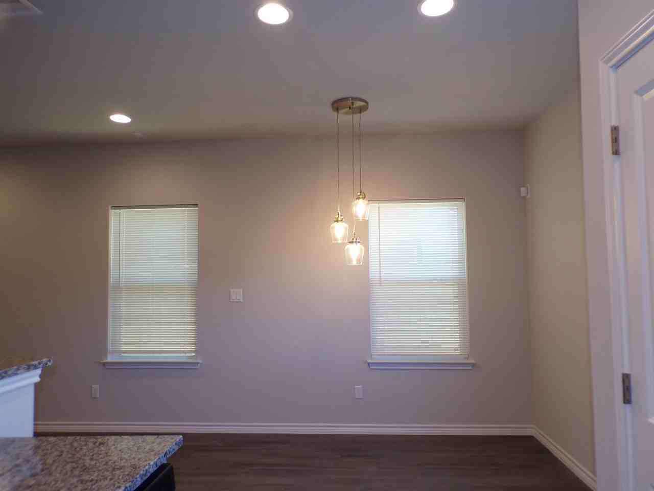 111 Peruna Dr - Photo 5 of 20