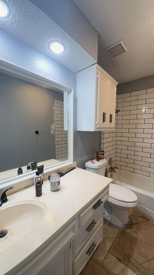 5722 91st St - Photo 6 of 7