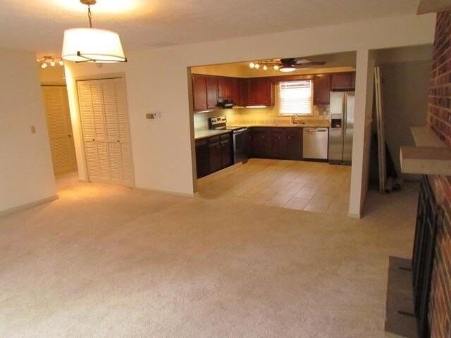 3375 Moundview Ct #B - Photo 3 of 22