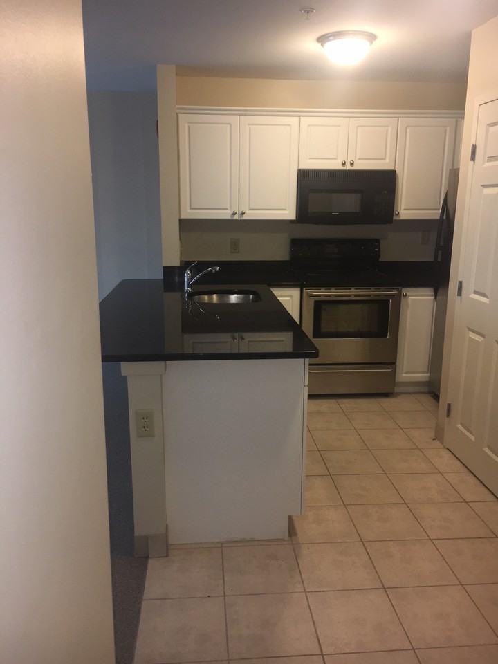 10 Florence Street202 #202 - Photo 3 of 20