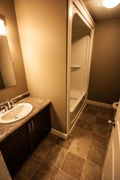 27 Bridgeport St #A - Photo 7 of 11