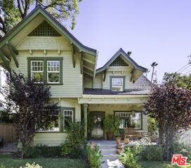 2102 N Bronson Ave - Photo 2 of 8