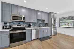 825 Sw 14th St #827 - Photo 1 of 1