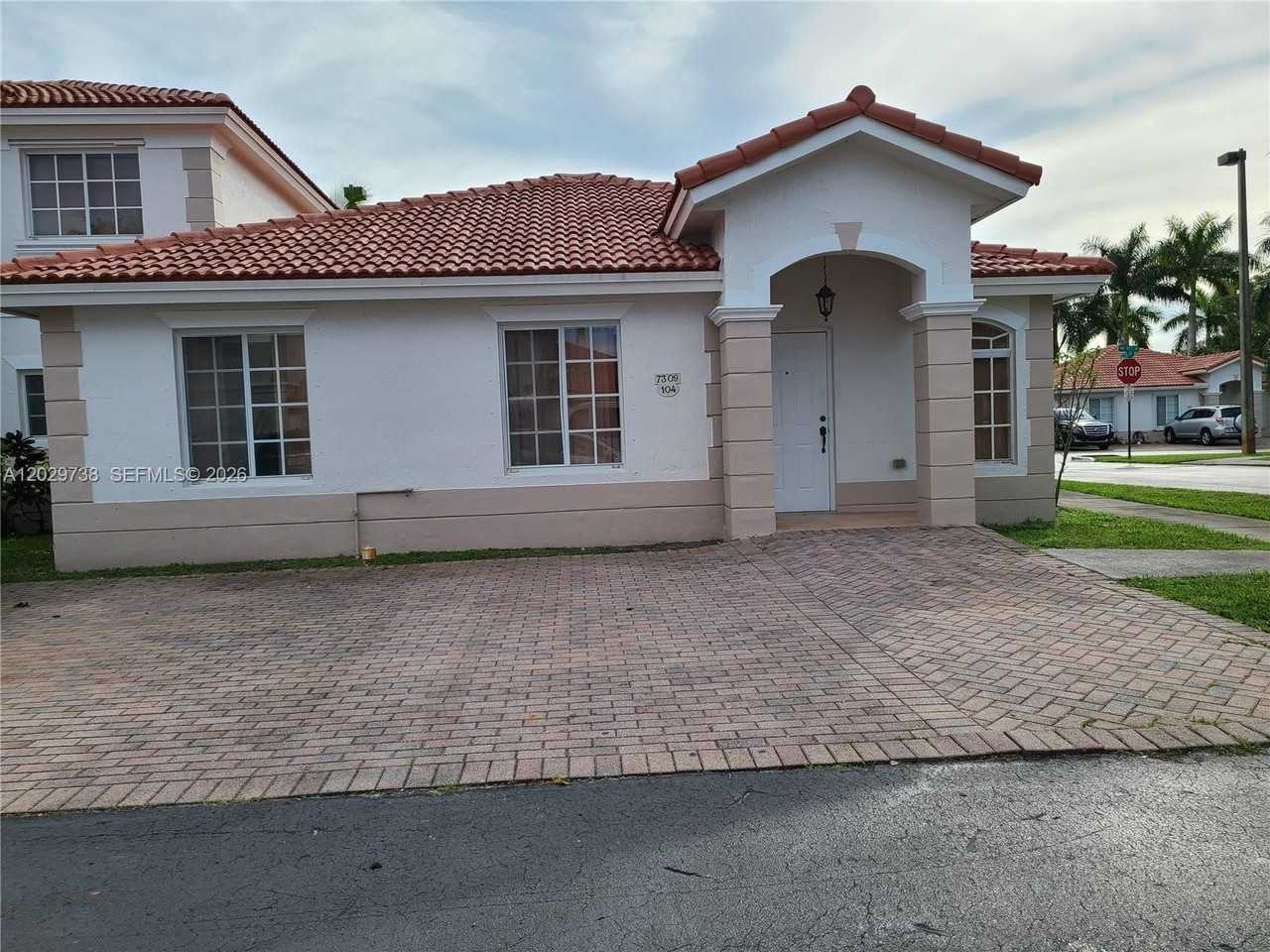 7309 Nw 173rd Dr #104
