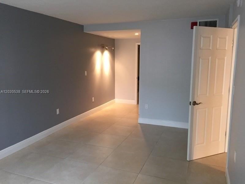 11213 Sw 88th St #110B - Photo 6 of 12
