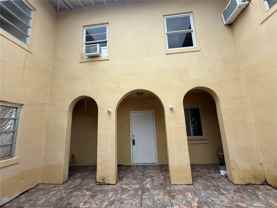 1422 Nw 26th Ave #TOP - Photo 1 of 1