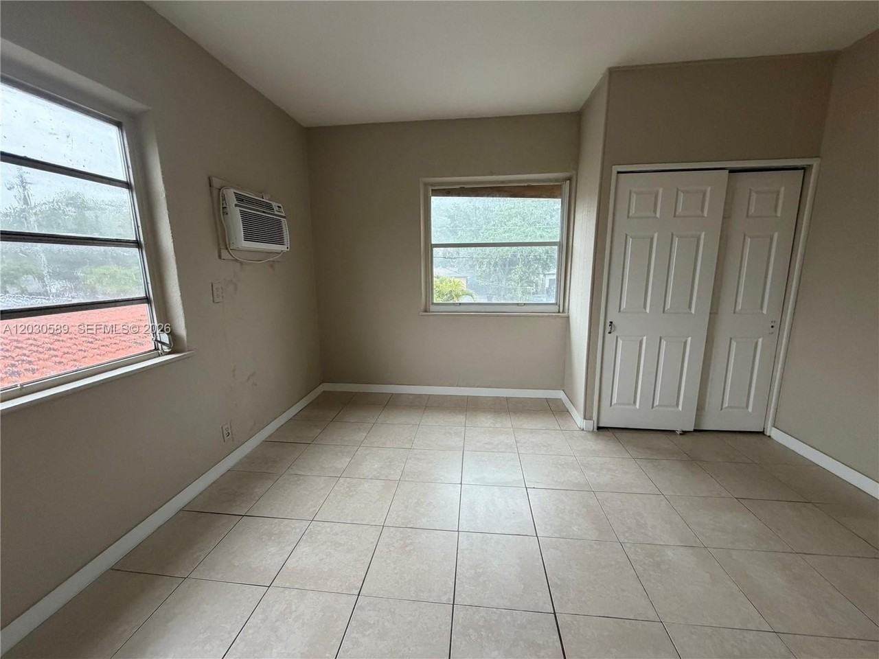 1420 Nw 26th Ave #TOP - Photo 3 of 12