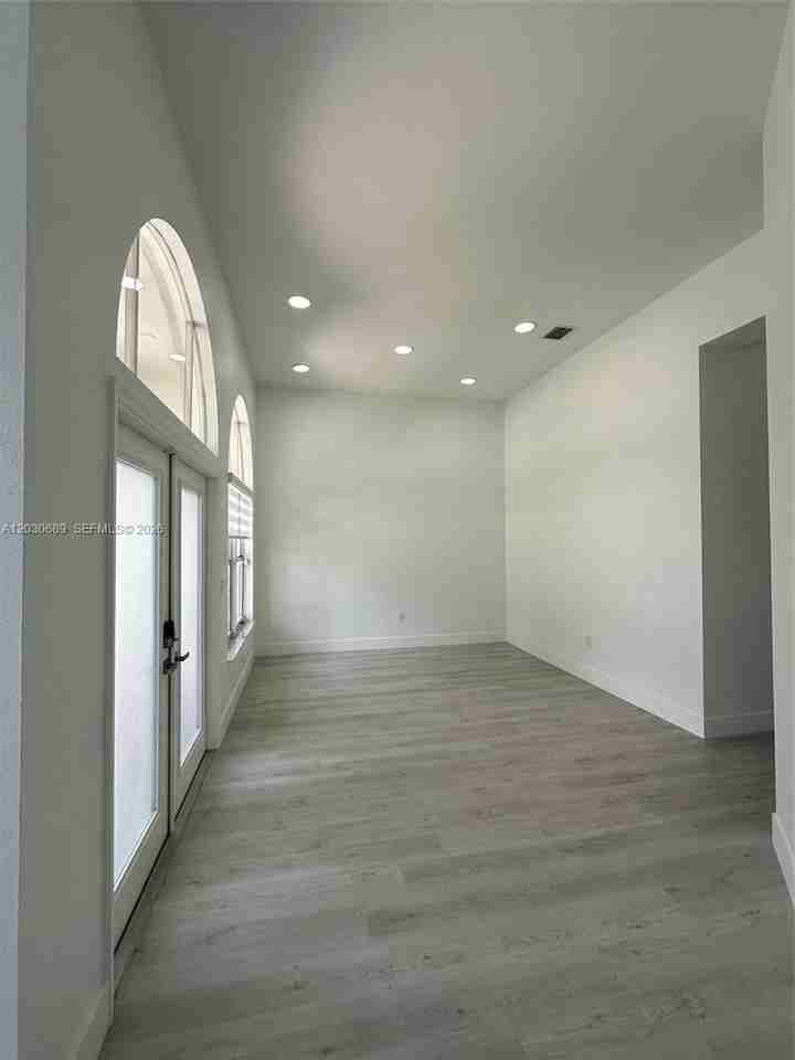 15262 Sw 115th Ter #15262 - Photo 7 of 16
