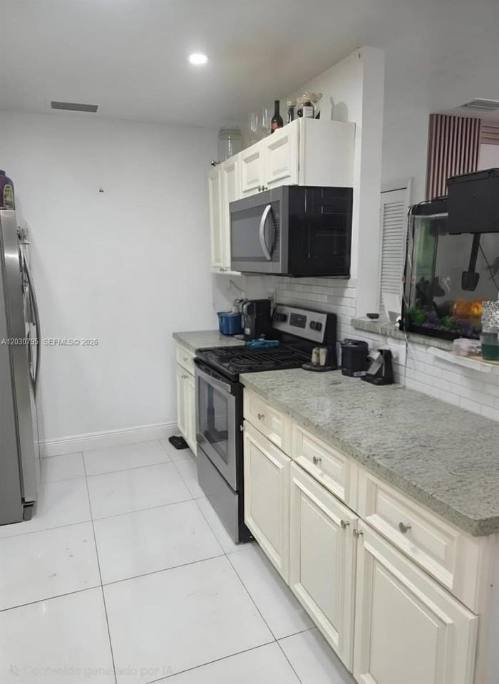 28501 Sw 147th Ct - Photo 4 of 12