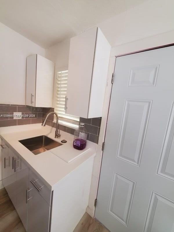 243 Sw 14th St #243 - Photo 6 of 13