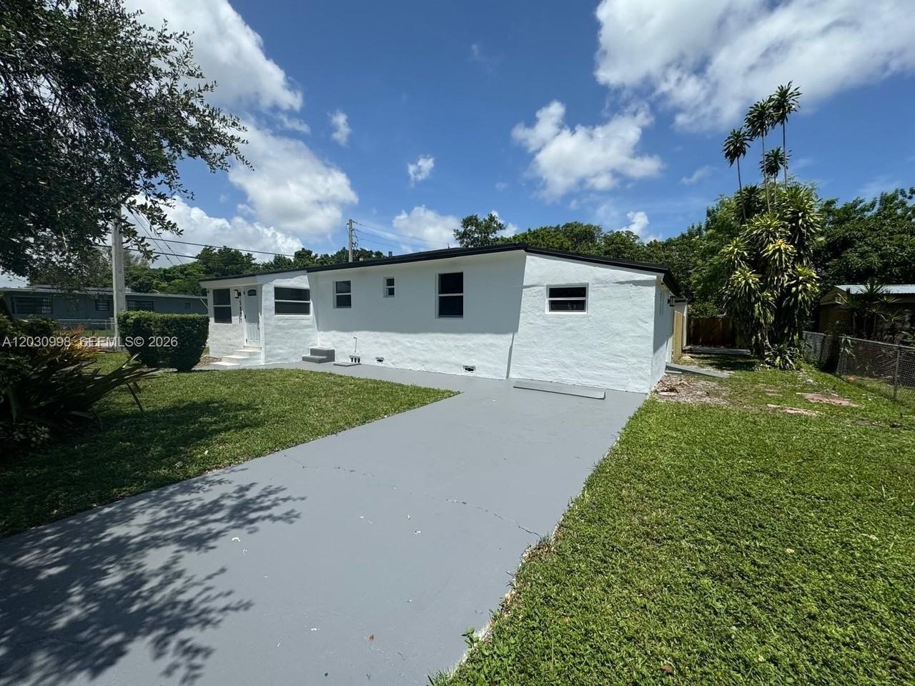 5801 Nw 11th Ave #A - Photo 4 of 19