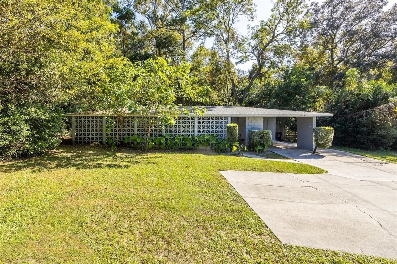 749 Nw 34th St - Photo 2 of 40