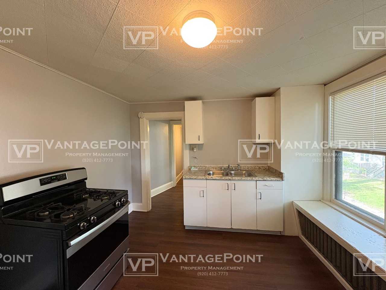 840 Shawano Ave #C - Photo 2 of 12