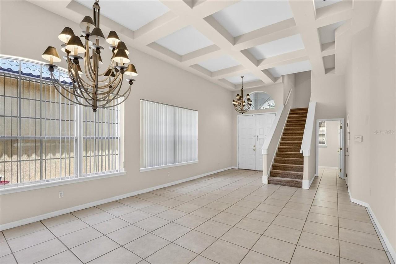 8506 Saint Marino Blvd - Photo 5 of 50