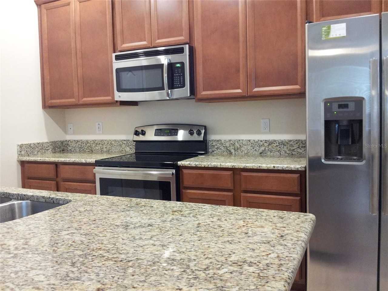 7324 Ella Ln - Photo 6 of 24