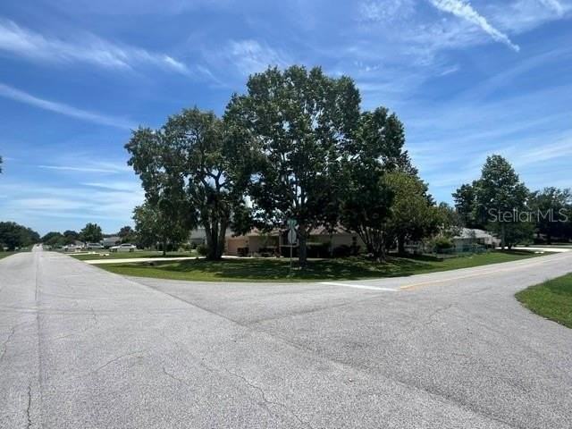 5048 Nw 35th St - Photo 3 of 34