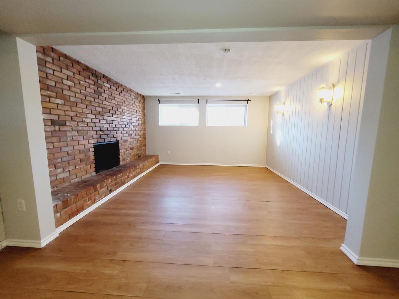 2107 86 St Nw Bsmt #BS - Photo 3 of 12