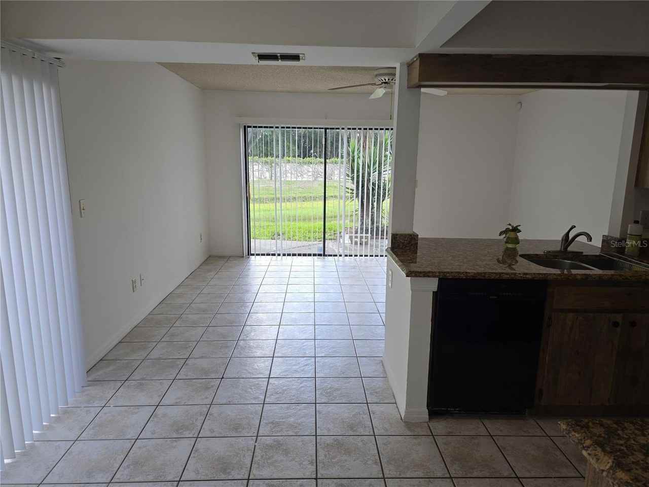 16535 Brigadoon Dr - Photo 4 of 13