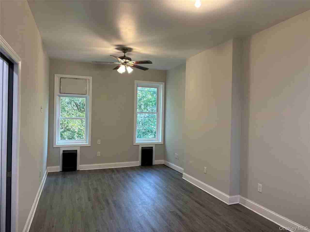 19314 Jamaica Ave #2FL - Photo 5 of 12