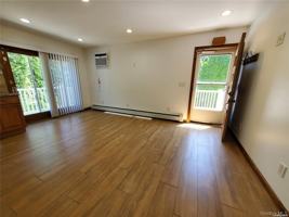 featured image of 123 Maple Ave
