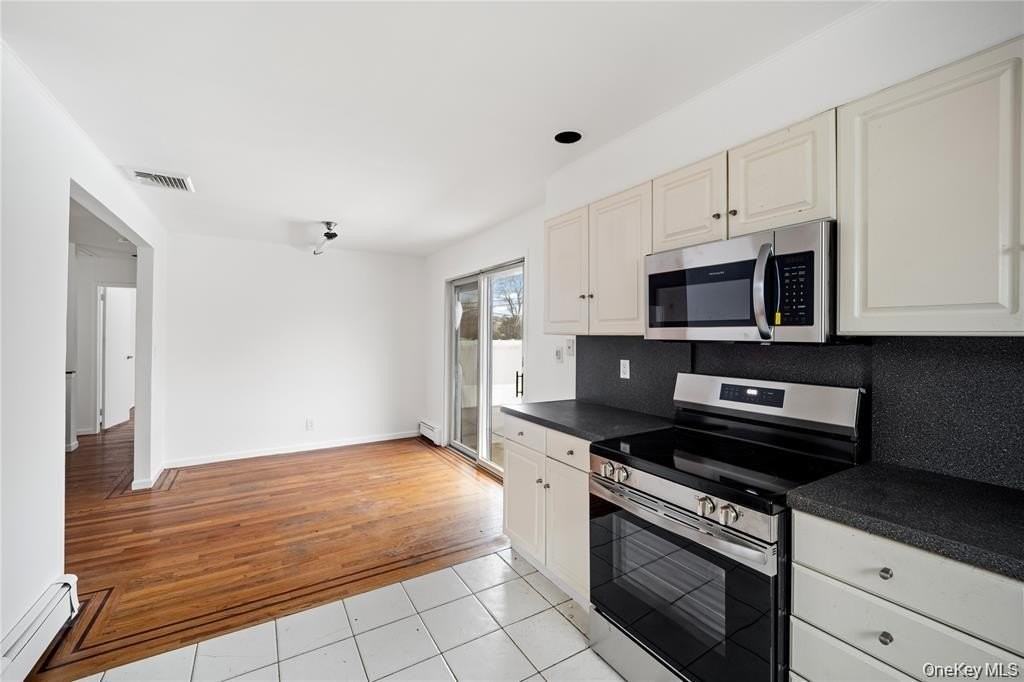 24 Elderberry Rd - Photo 7 of 16