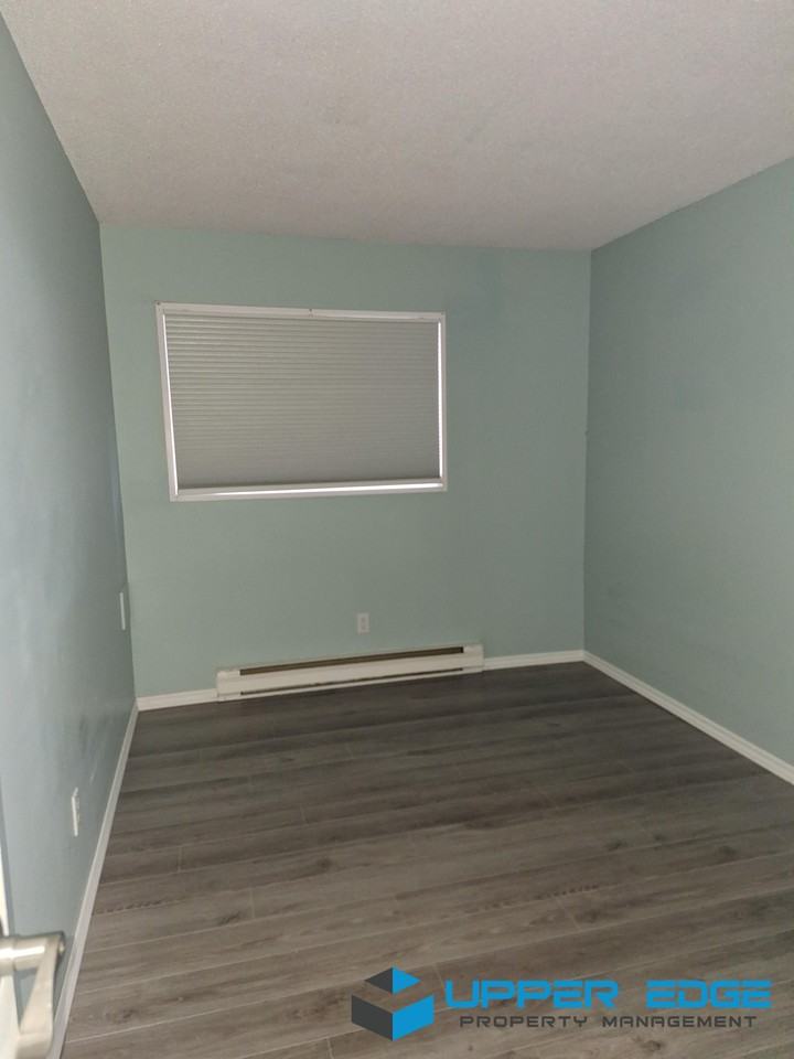 480 Kenaston Boulevard - Photo 2 of 13