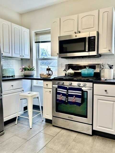 126 Westland Ave #1 - Photo 4 of 15