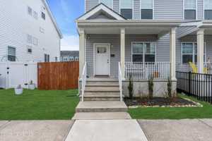 featured image of 1514 Heck Ave