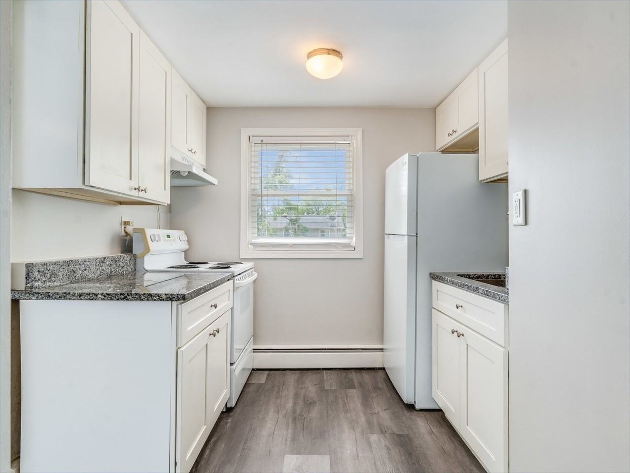 3 E Main St #1 - Photo 6 of 11