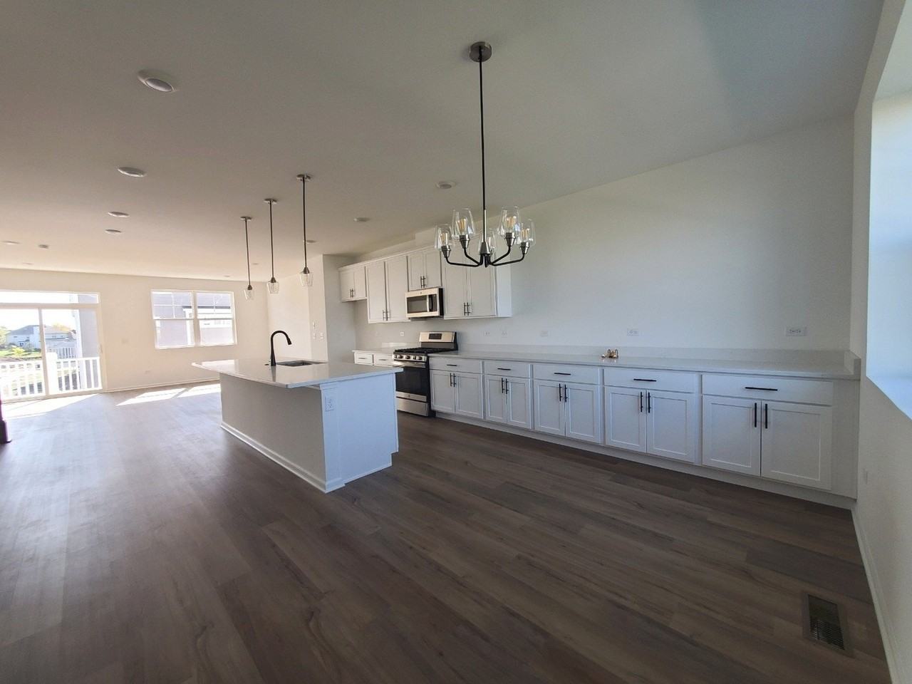 4499 Chelsea Manor Cir - Photo 7 of 12