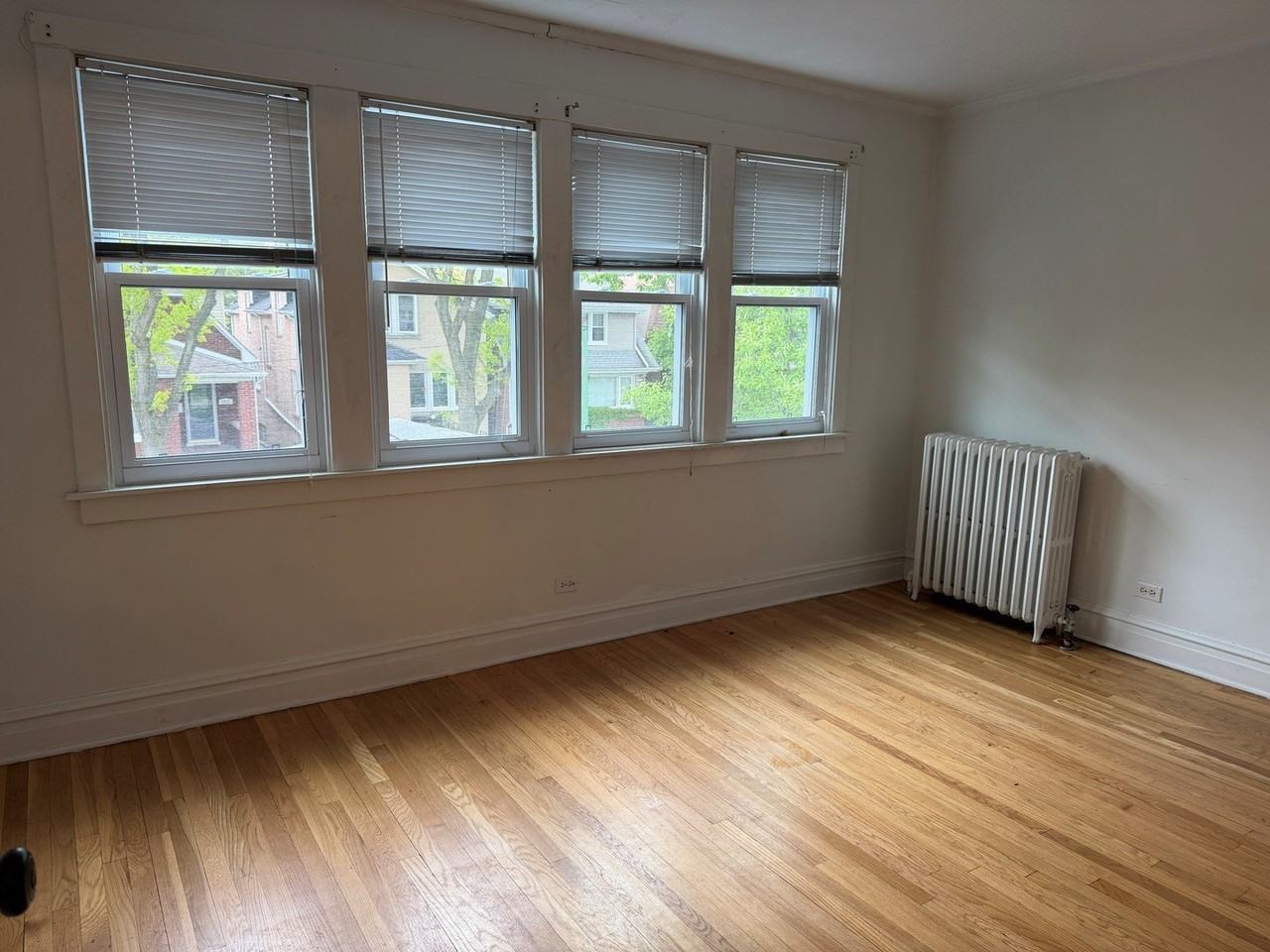 5828 W Berenice Ave #2 - Photo 3 of 7