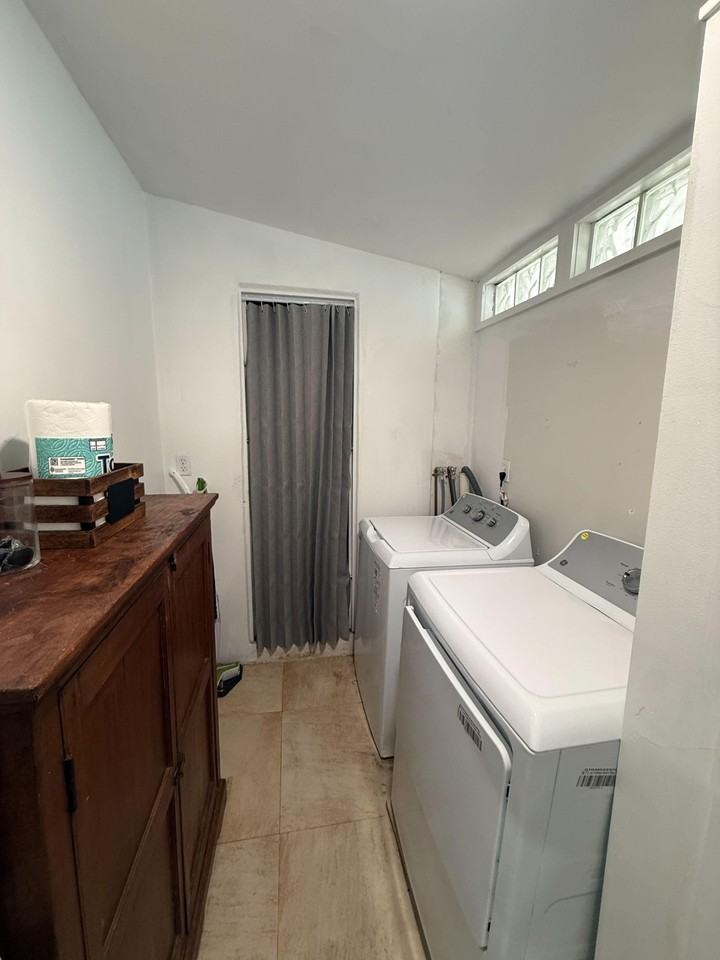Sw 4th Ave - Photo 5 of 21