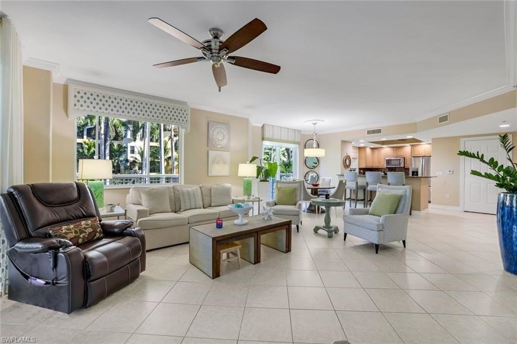 2728 Tiburon Blvd E #105 - Photo 3 of 22