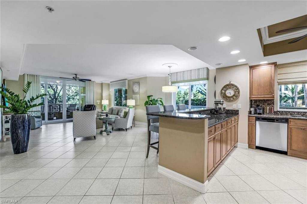 2728 Tiburon Blvd E #105 - Photo 5 of 22