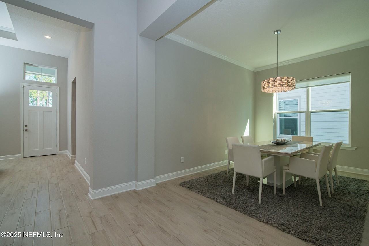 12086 Generations Ave - Photo 6 of 41