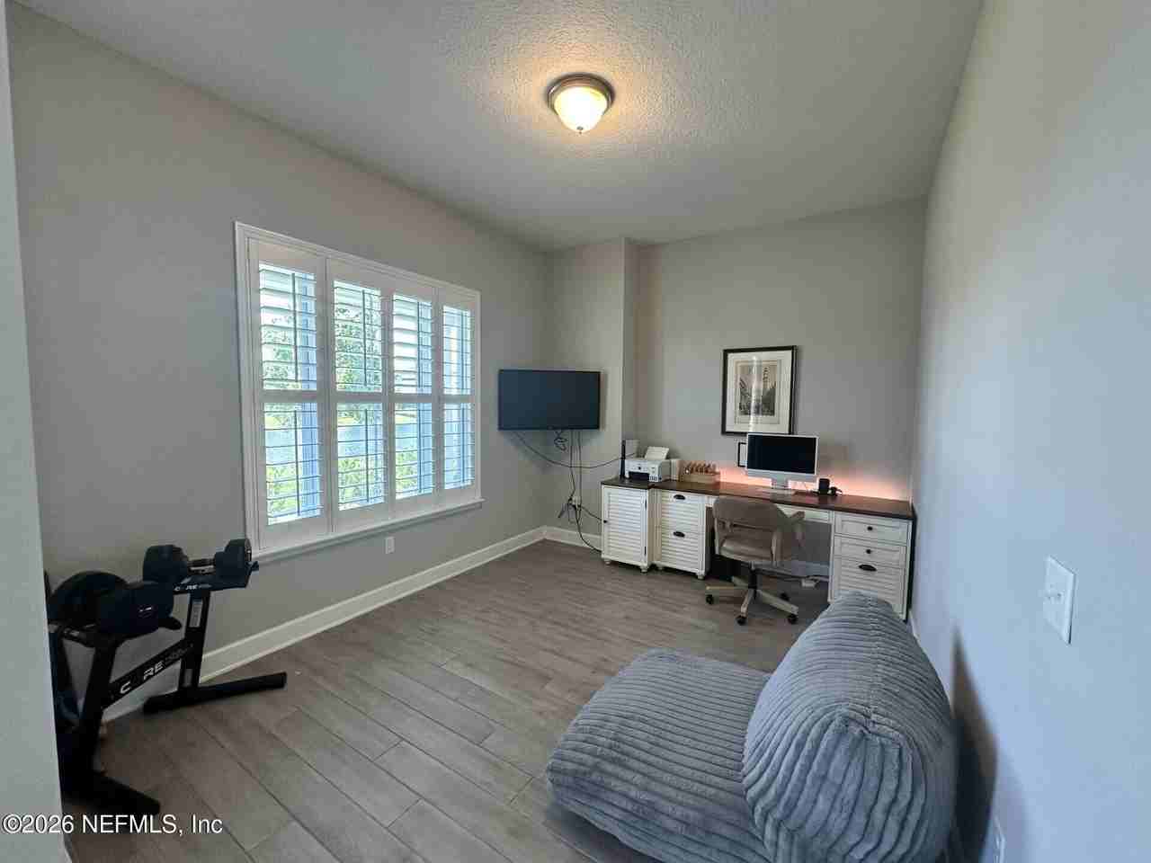 228 Dalton Cir - Photo 3 of 46