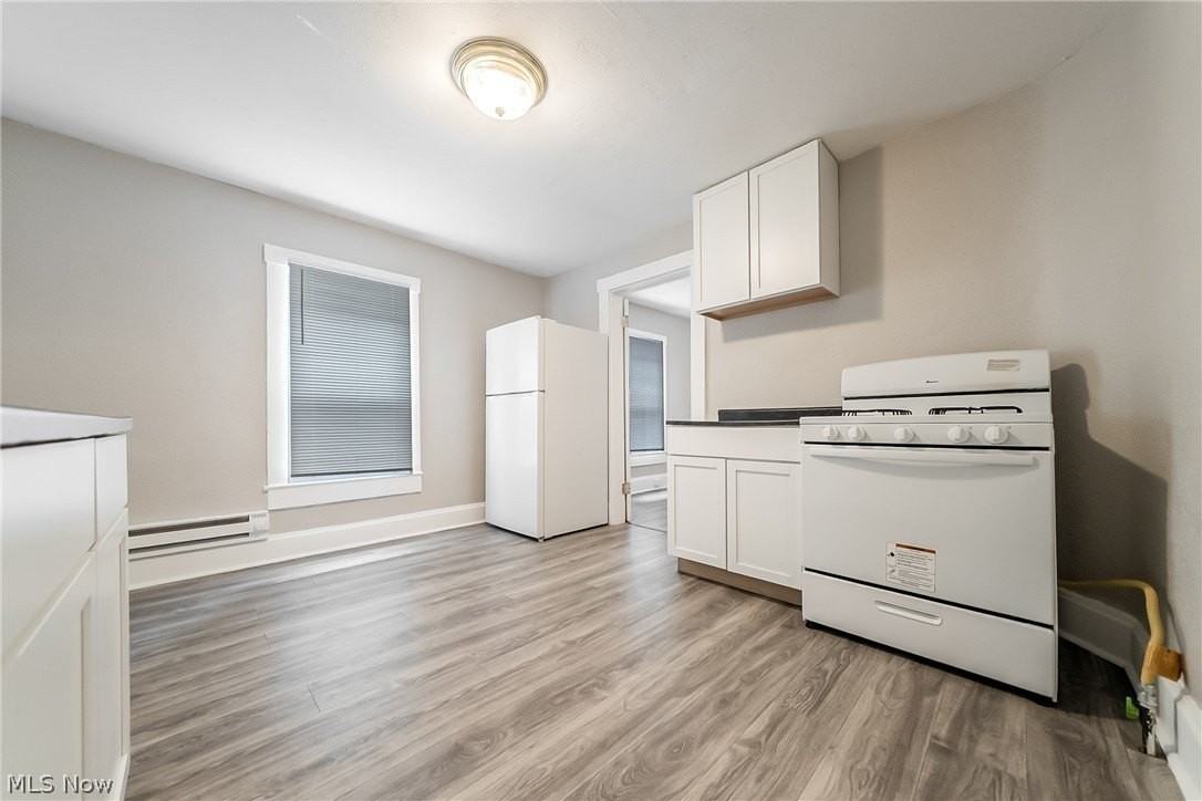 2036 Lark St - Photo 7 of 23