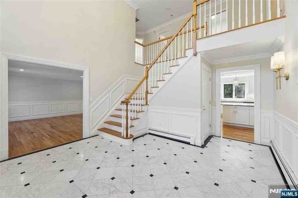 2 W Gate Rd - Photo 4 of 46