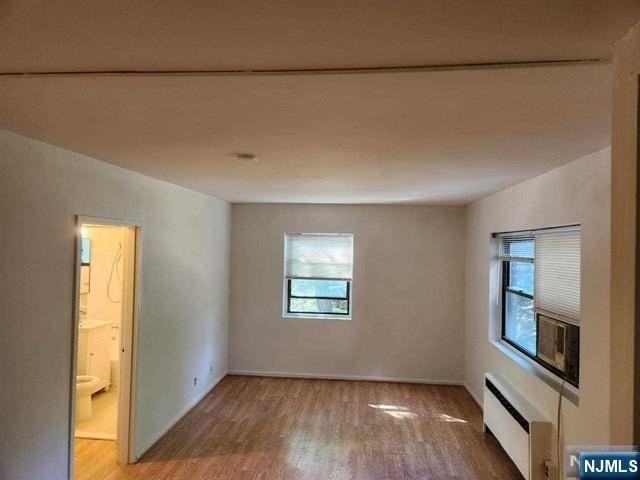 3040 Edwin Ave - Photo 2 of 3