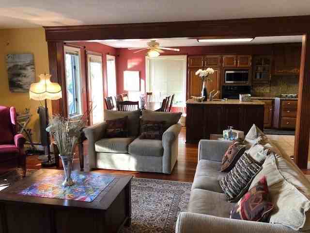 306 Rollins Rd - Photo 6 of 24
