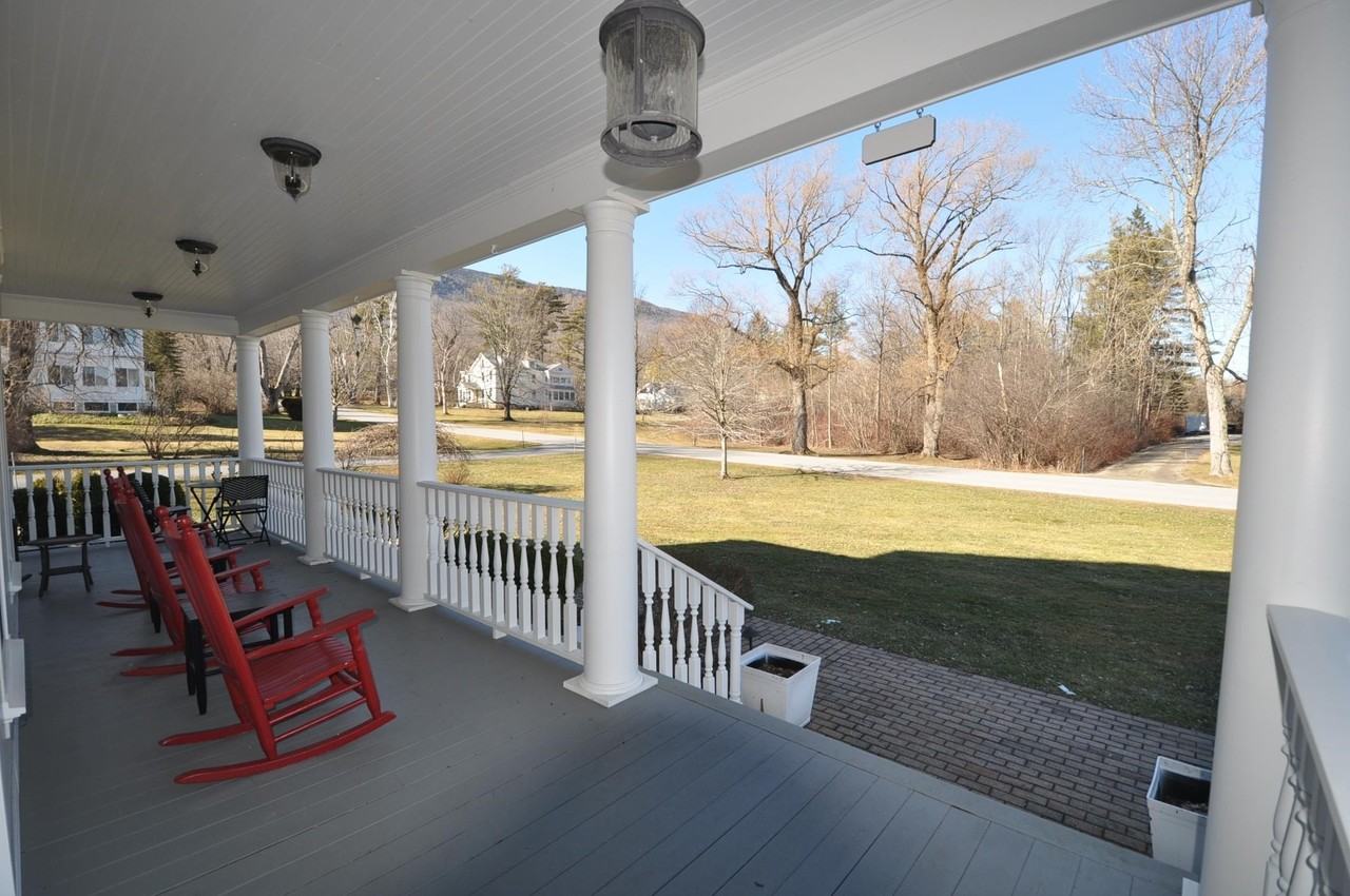 163 Taconic Rd - Photo 7 of 50