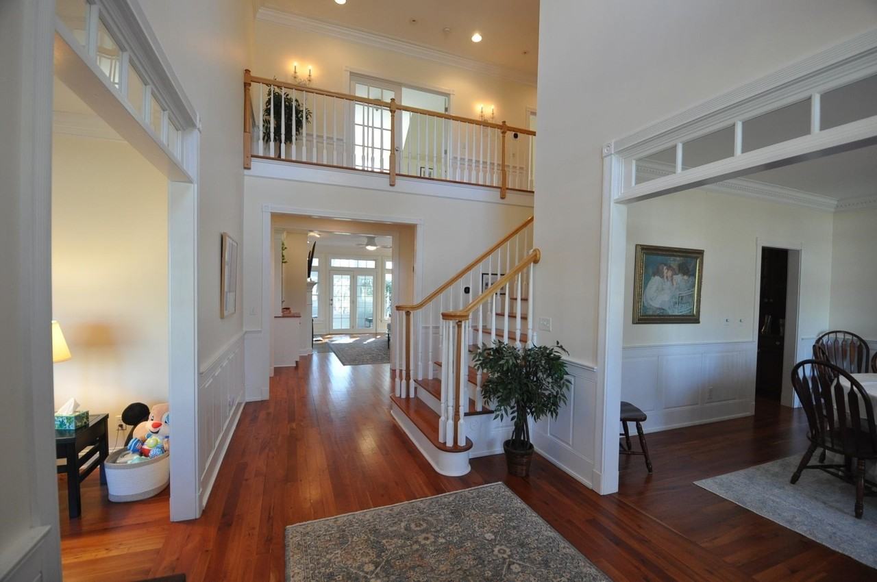 163 Taconic Rd - Photo 7 of 50