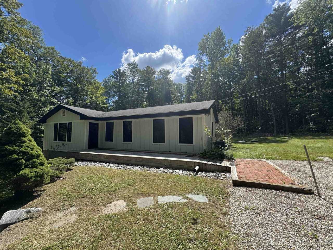 397 Powderhorn Rd - Photo 2 of 50