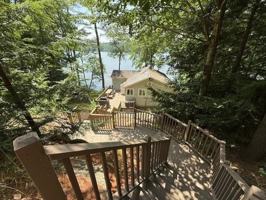 featured image of 41 N Shore Rd