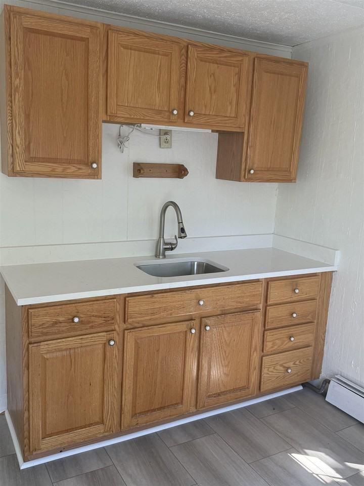 21 Plymouth St - Photo 2 of 12
