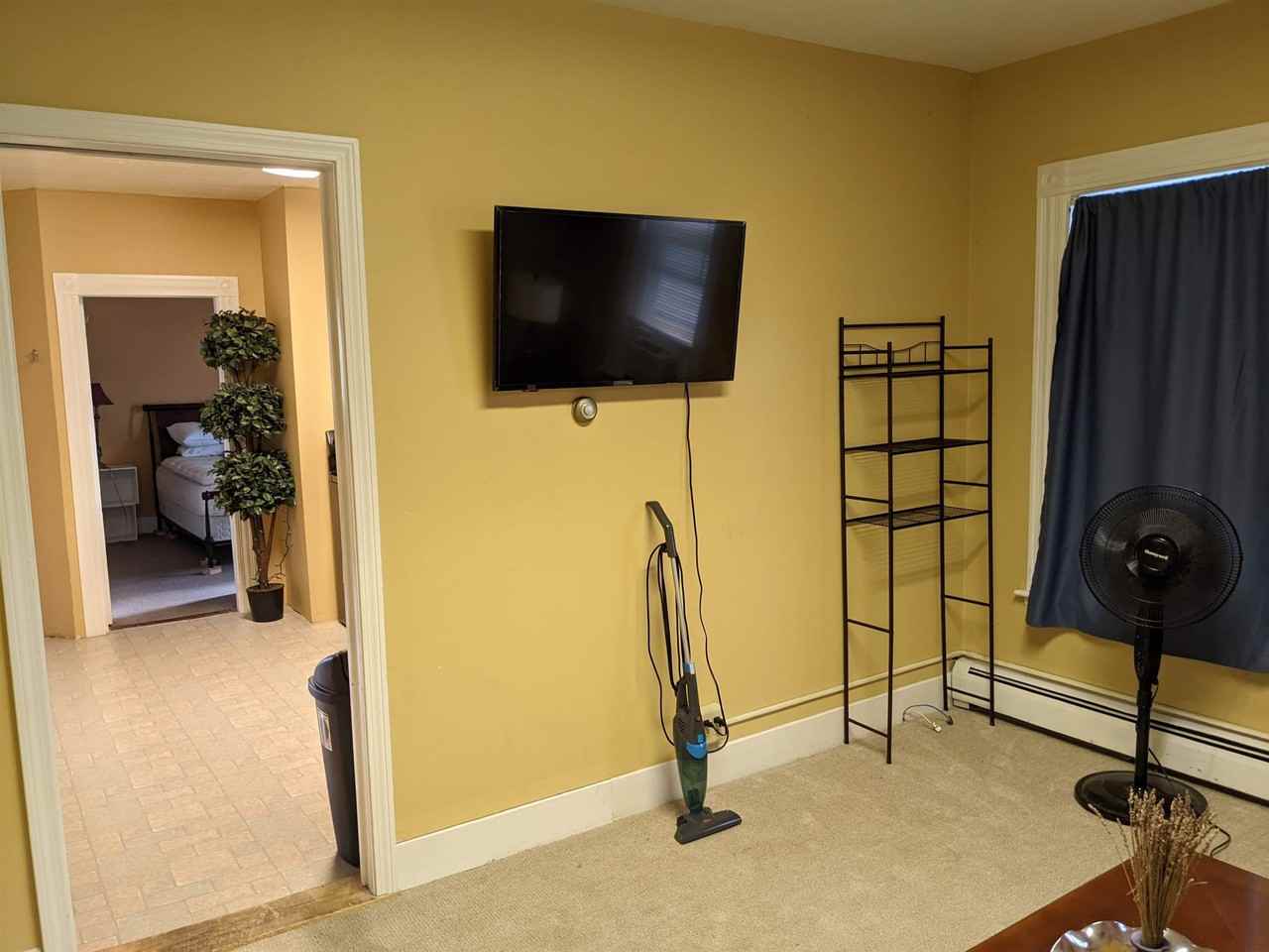 685 Massabesic St #2W - Photo 2 of 6