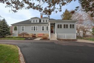 749 Maple St - Photo 1 of 1