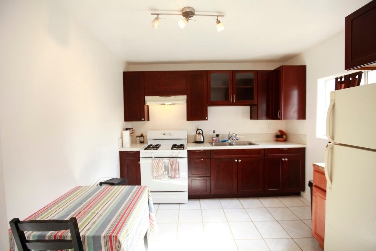 641 Orme Avenue - Photo 3 of 13