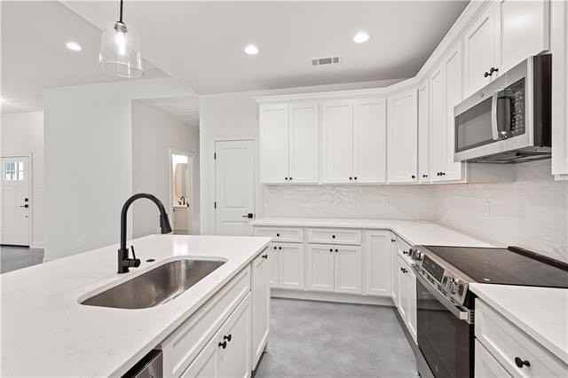 82249 Magnolia St - Photo 7 of 18