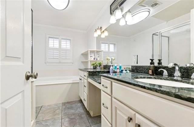 6958 Orleans Ave - Photo 7 of 19